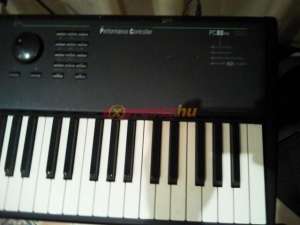 VIN PIAN ELECTRICDE KURZWEIL PC 88MX, 