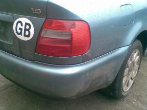 vand bara fata audi a4 1.8 benzina an 1998