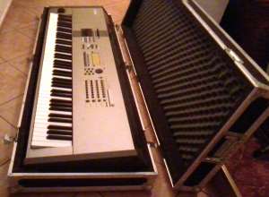 Vand Yamaha  Motif Clasic 88 keys cu case