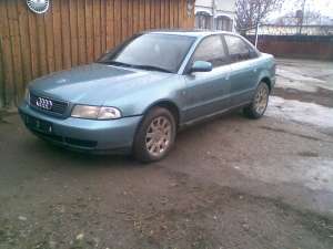 vand usi audi a4 ani de fab 1995-2000