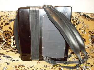 Vand acordeon Weltmeister Supita S5,  120 basi.