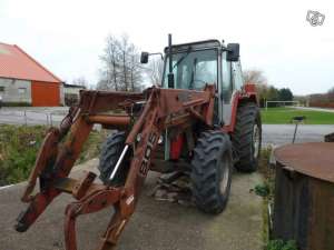 TRACTOR MASSEY FERGUSON (Stare Bună)