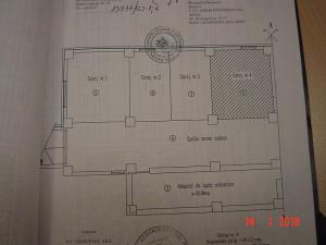Spatiu Birou,   STRADAL,   intrare PRIVATA curte,   90 mp,   Domenii