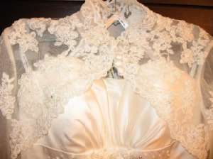 rochie mireasa superba