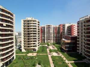 Vand apartament 2 camere central bloc nou