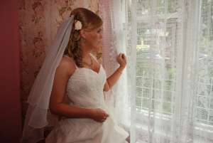 vand rochie miresa