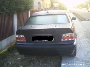vand oglinzi bmw 318 an 1994