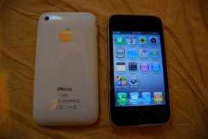 Vand iphone 3gs 16 gb neverlocked