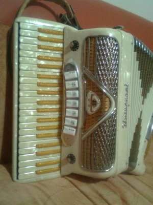 vand acordeon universal