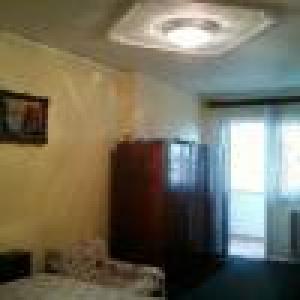 vand 4 camere urgent