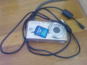 VAnd Aparat foto Panasonic