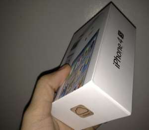Apple iPhone 4S Quadband 3G HSDPA GPS Unlocked Phone Screen Protector With Installation