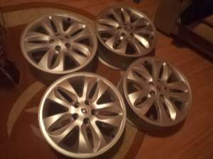 Jante Renault Laguna Originale 17 Inch Model Deosebit Aproape Noi Stare Perfecta