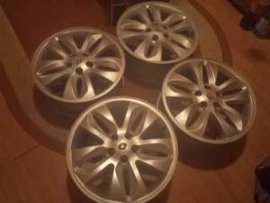 Jante Renault Laguna Originale 17 Inch Model Deosebit Aproape Noi Stare Perfecta