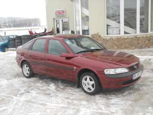 OPEL VECTRA-B INMATRICULAT