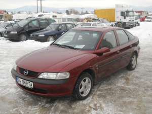 OPEL VECTRA-B INMATRICULAT