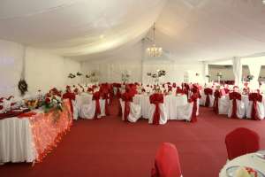 INCHIRIEZ CORT , ORGANIZARI NUNTA-BOTEZ, ORGANIZAM EVENIMENTE, ARANJAMENTE CORTURI , DECORATIUNI COR