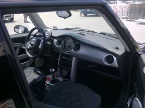 vand auto mini one  super