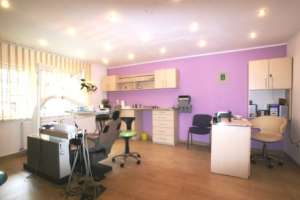 Vanzare clinica stomatologica Buguresti