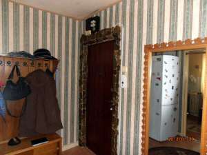 Bacau,   vand urgent apartament cu 3 camere semidecomandate,   Zona Semicentrala