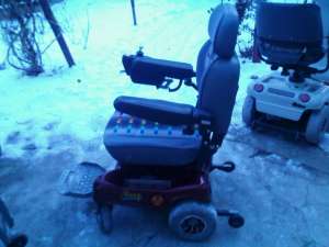 carucior handicap scaun electric handicap dizabilitato