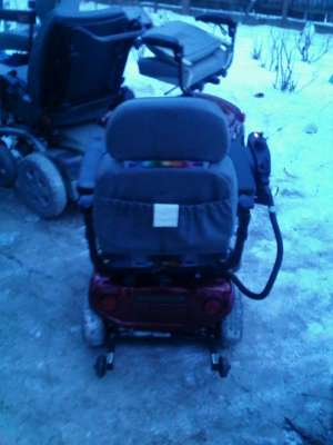 carucior handicap scaun electric handicap dizabilitato