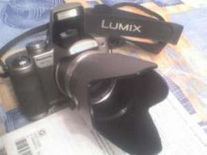 PANASONIC FZ8 PROFESIONAL