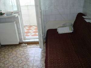 Vanzare apart 3 camere Pitesti,  56000 euro,  negociabil