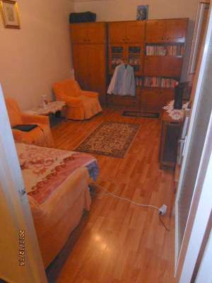 Bacau,  vand apartament cu 2 camere decomandat in zona Energiei � Miorita
