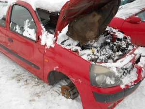 Dezmembrez Renault Clio