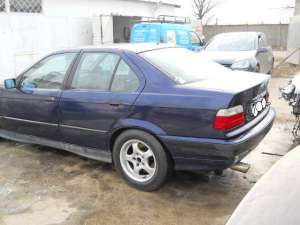 Dezmembrez BMW 325 TD