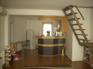 vand apartament lux