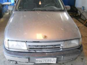 Dezmembrez Opel Vectra A