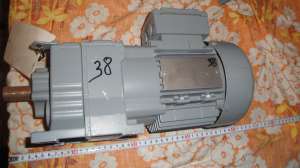 motoare elecrice cu reductor