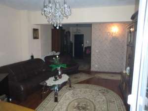 APARTAMENT LUX 3 CAMERE PARCARE.SPATIOS.BLOC NOU