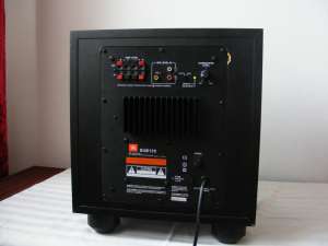Subwoofer activ pentru camera Jbl Sub 135