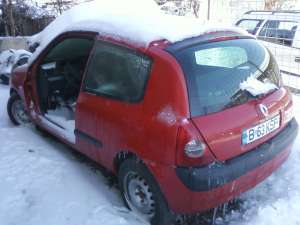 dezmembrez clio 2000-2011