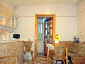 Onesti,  vand apartament cu 2 camere decomandate,  situat in zona Mall