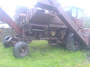 vand combina C6P pentru porumb stiuleti