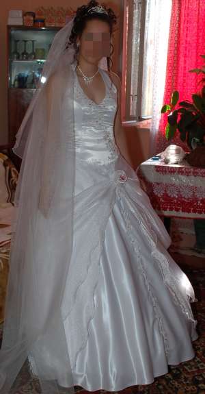 Vand rochie mireasa