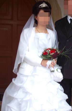 Vand rochie mireasa