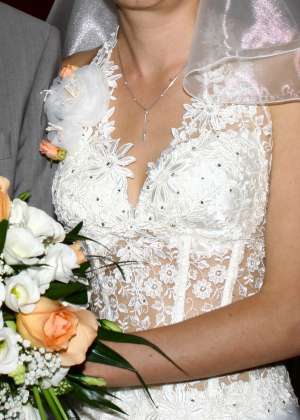 Vand rochie mireasa AGNES TOMA