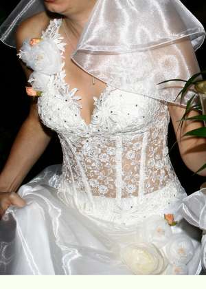 Vand rochie mireasa AGNES TOMA