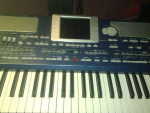 Vand Korg PA 800 Ca Noua