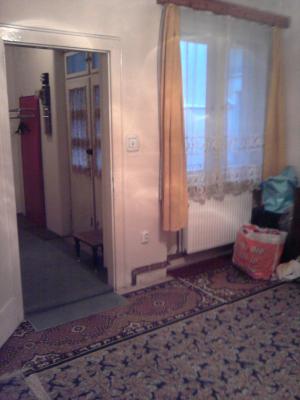 Vand 2 camere ultracentral Brasov