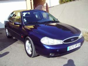 dezmembrez ford mondeo si mazda 626