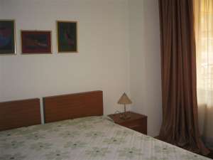 PROPRIETAR,   inchiriez apartament 2 camere Central Park