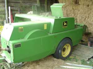 JOHN DEERE 332 A