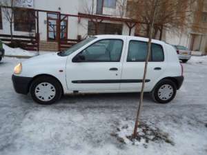 vand renault clio 1.9 d
