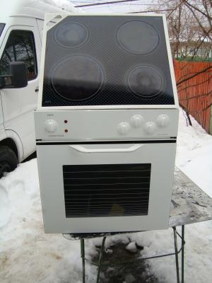 Cuptor electric cu plita electrica vitroceramica second hand JUNO,         GARANTIE 1 AN